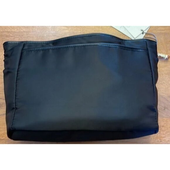 A new Day Black Nylon Travel Pouch Organizer With Zipper & Multiple Compartments - Picture 15 of 16